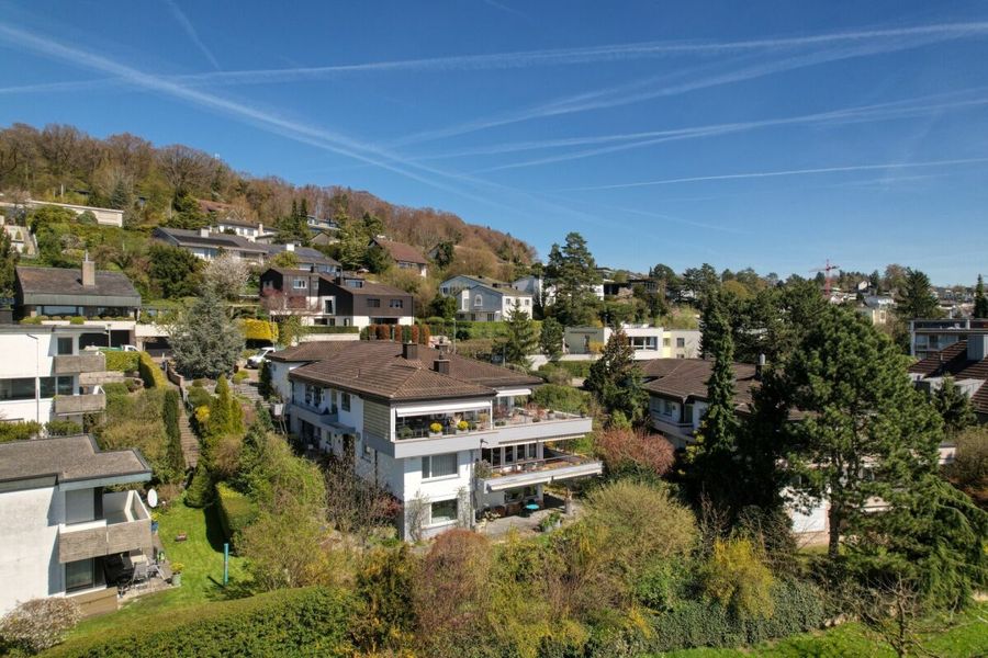 Familientraum mit Gartenoase und Privatsphäre