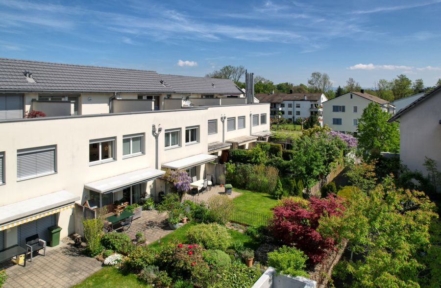 Reihenmittelhaus mit hübschem Garten