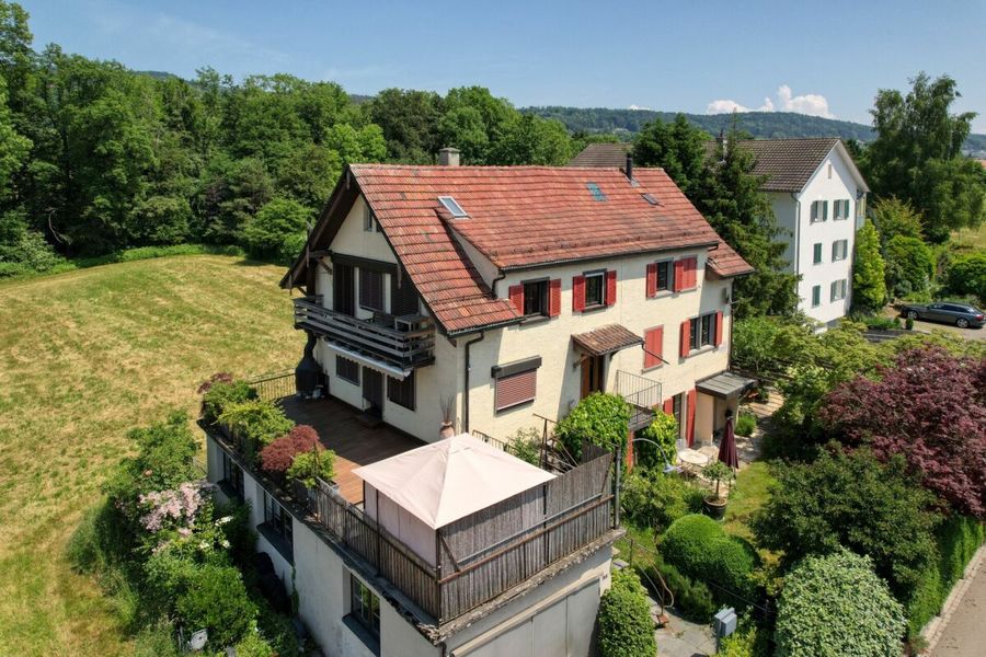 Familienhaus mit drei Einheiten für kreative Köpfe