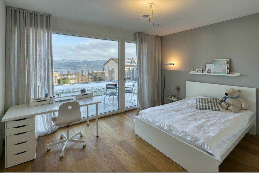 Garten-Maisonette mit Infinity-Pool und Seesicht