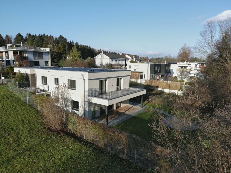 Kernsaniertes Einfamilienhaus mit grosszügigem Garten