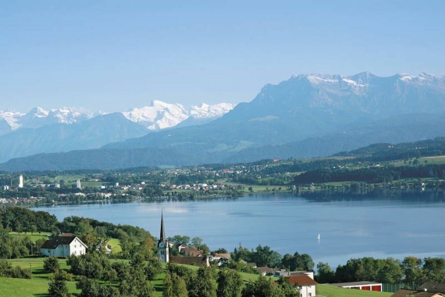 Attika-Maisonettewohnung an bester Lage in Eich