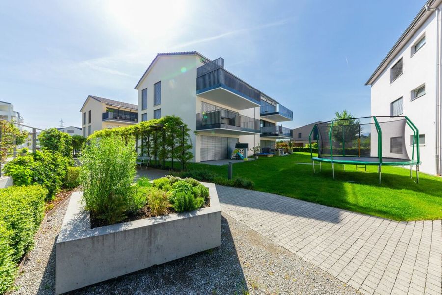Mehrfamilienhaus mit 5 Wohnungen