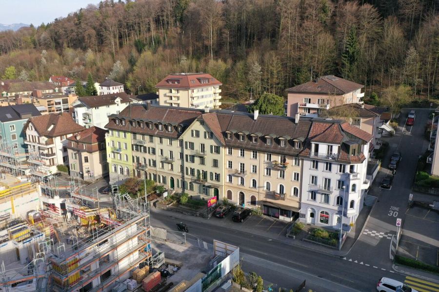 Mehrfamilienhaus mit 6 Wohnungen