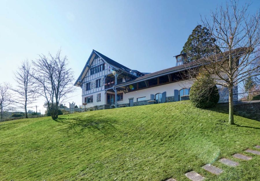 Landhausvilla mit Baujahr 1904