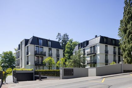 Aussenansicht der drei Stadtvillen